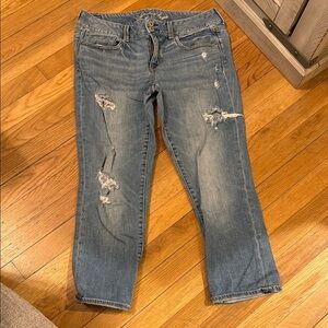 American Eagle Outfitters Women’s Distressed Ankle Cropped Jeans